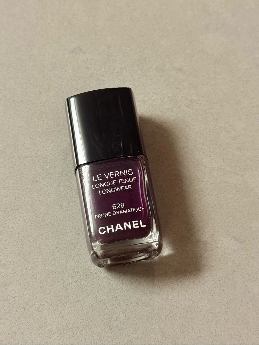 Chanel Le Vernis 628 Prune Dramatique Nail Polish